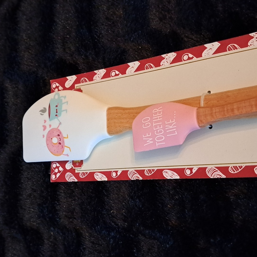 *CLEARANCE..The Bakeshop super cute spatulas